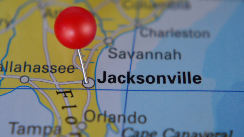 Jacksonville, Florida designated by a red pin on map