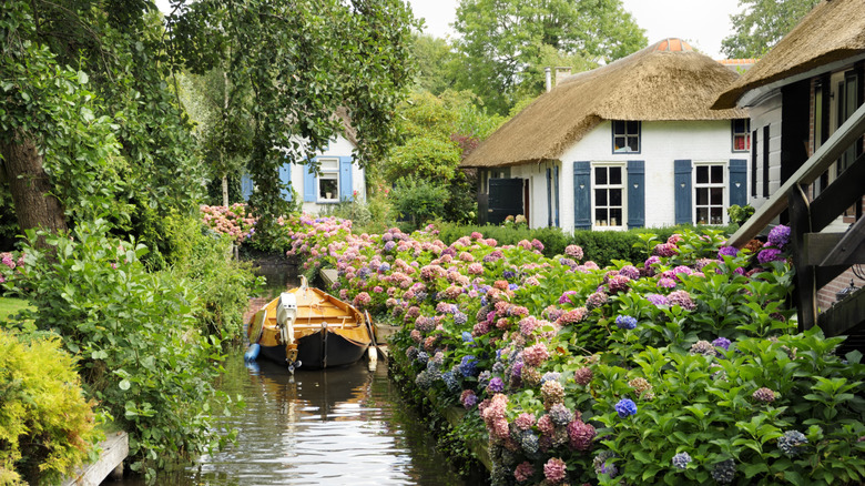 Giethoorn canal town in the Netherlands