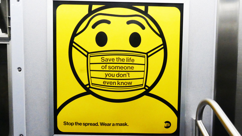 NYC mask subway sign