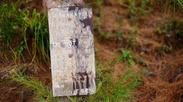 Sign at Hanakapiai Beach