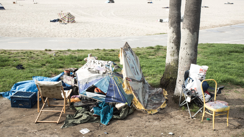 Garbage at Venice Beach