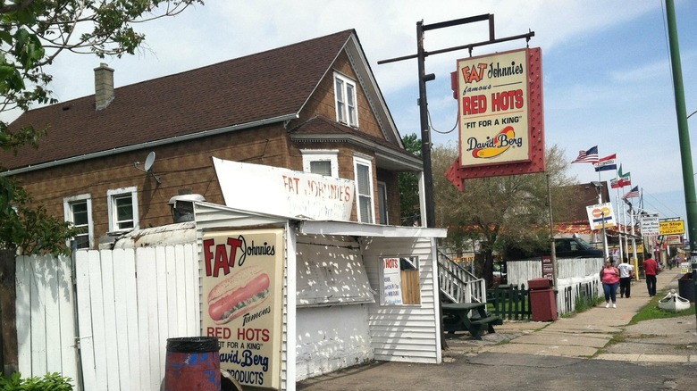 Fat Johnnie's Famous Red Hots exterior