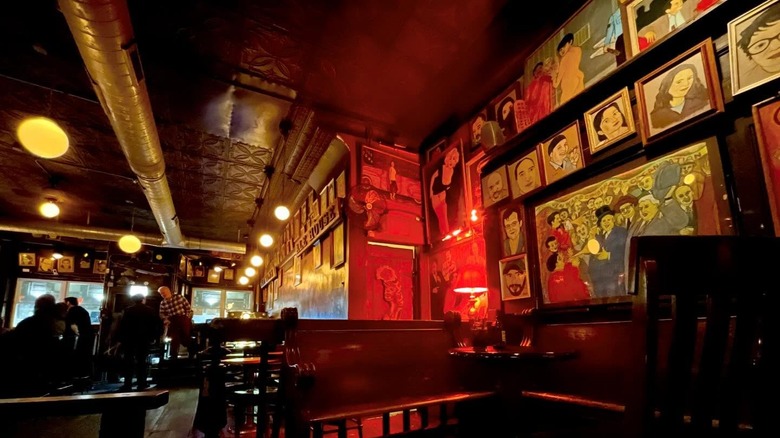 Old Town Ale House interior