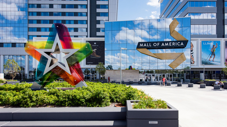  Mall of America exterior