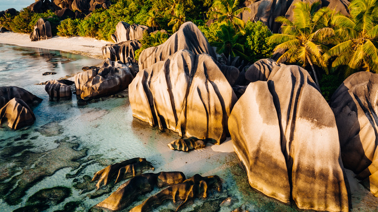 Giant rocks of La Digue