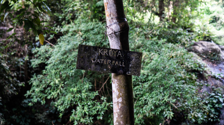 Sign that reads "Kroya Waterfall"