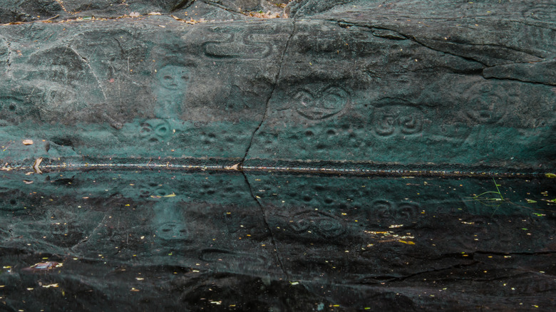 Taino rock carvings