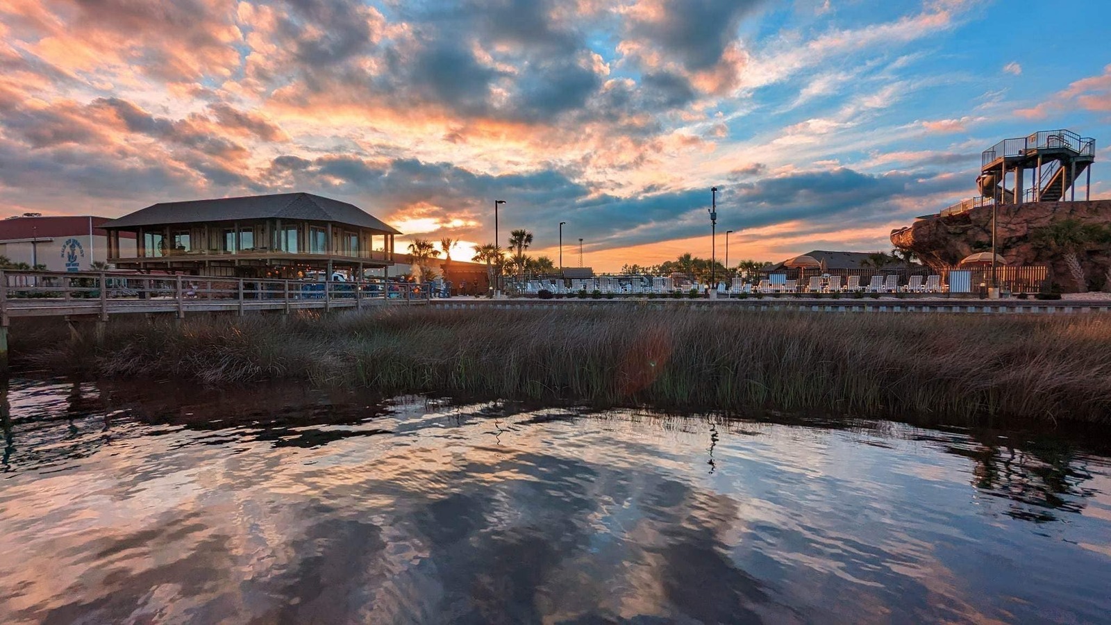 This Beautiful RV Beach Resort Is A Luxurious Getaway Right By Myrtle Beach