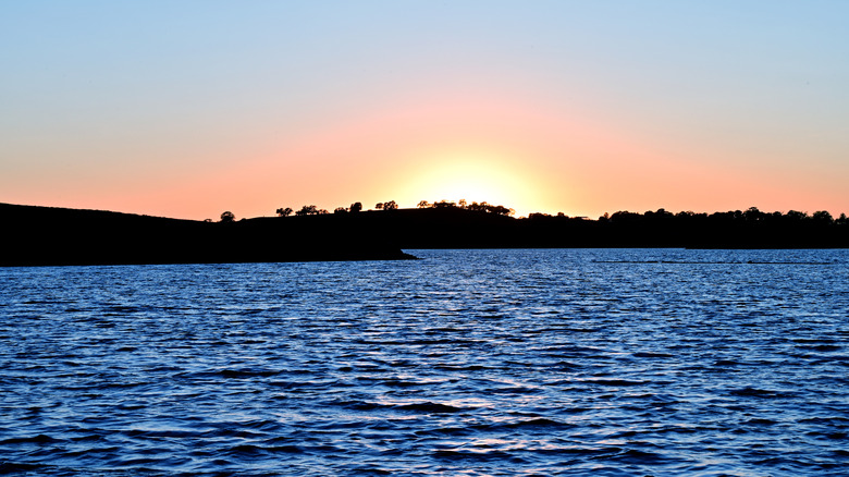 Sunset over Lake Don Pedro
