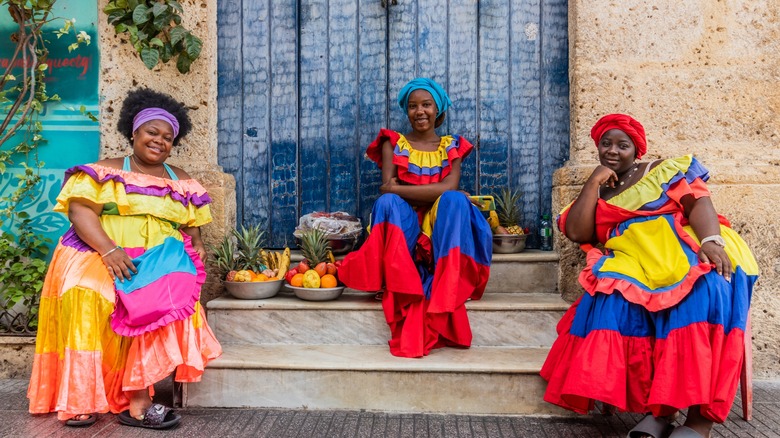 Local women in Cartagena