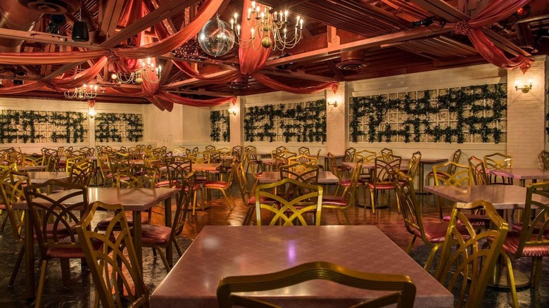 PizzeRizzo banquet room Hollywood Studios