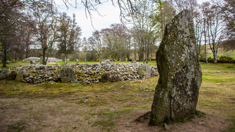 The standing stones at Clava Cairns