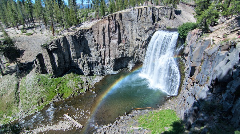 Rainbow Falls Mammoth Lakes