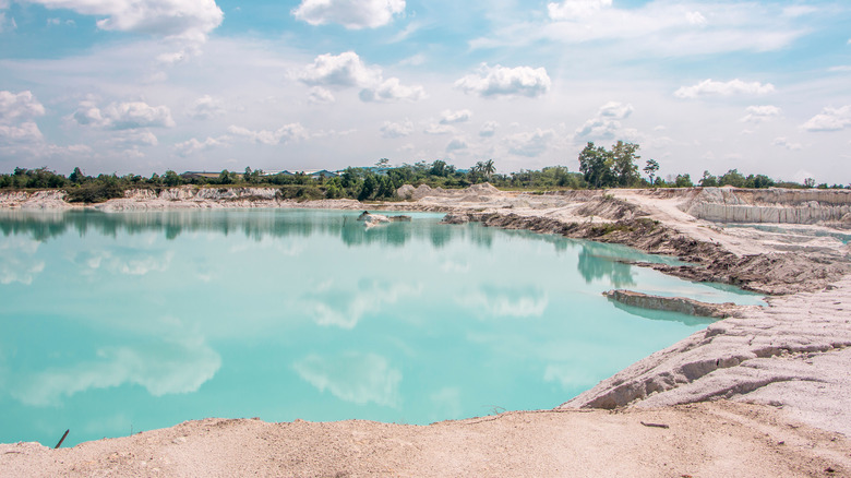 Kaolin Lake