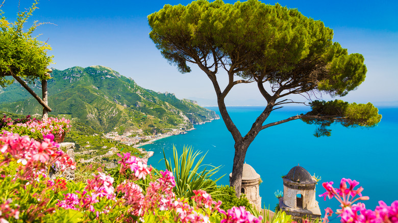 Villa Rufolo Gardens, Ravello, Italy