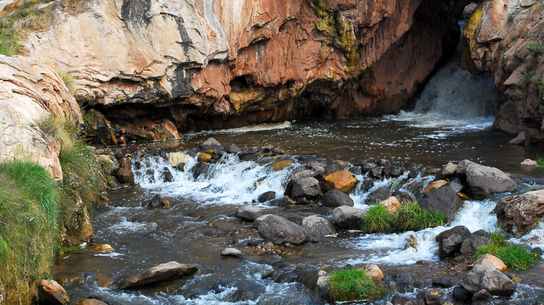 Rapids and rock formation in Jemez Springs