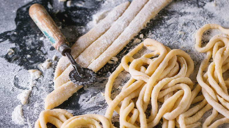 Homemade pici with pasta cutter