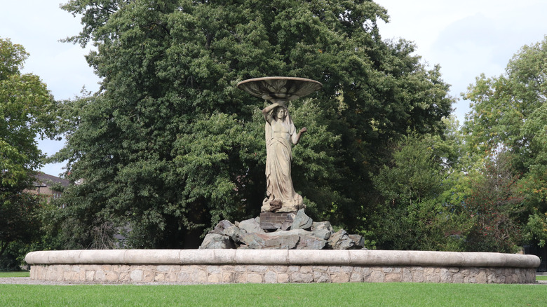 Fountain at Iveagh Gardens, Dublin