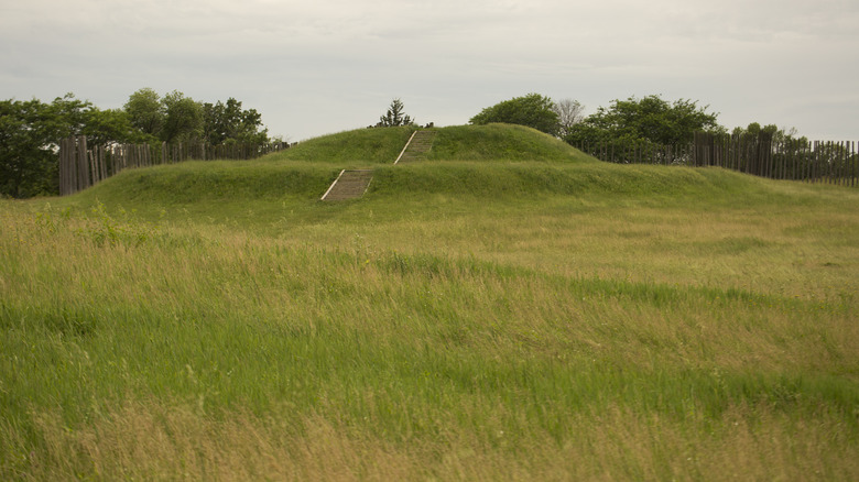 mound in Aztalan State Park