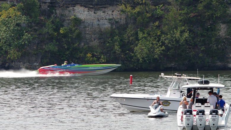 Osage Beach RV Park On Lake Of The Ozarks Offers A Relaxing Summer Getaway