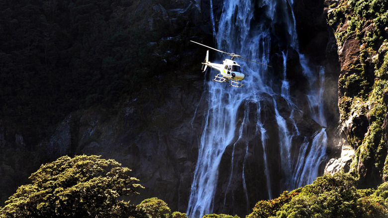 Fiordland helicopter tour