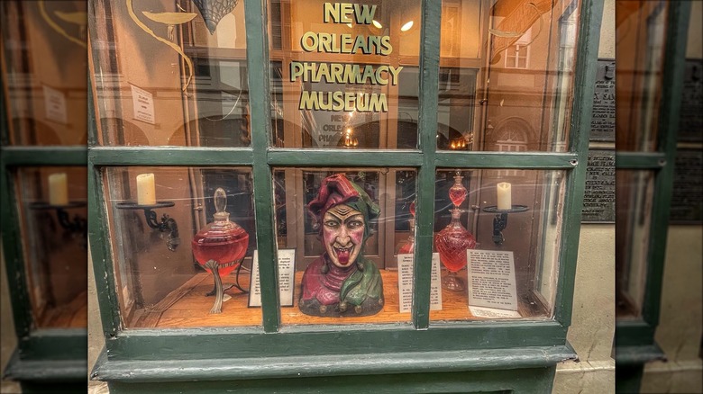 Exterior of New Orleans Pharmacy Museum 