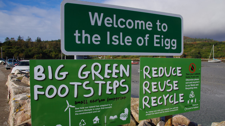 Welcome sign to Isle of Eigg