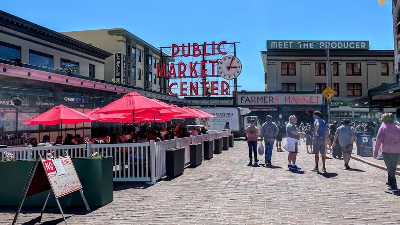 Pike Place market sign and buildings