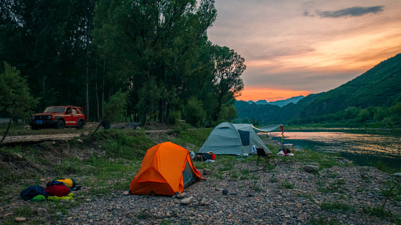 Camping along the Missouri River