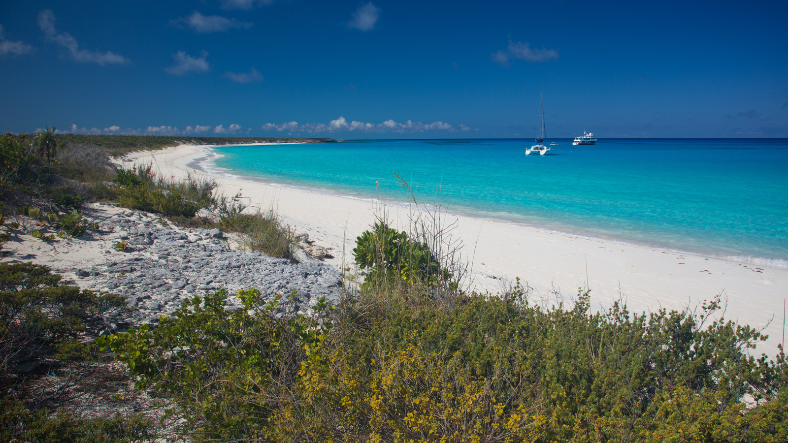 This Underrated Island In The Bahamas Has One Of The Most Scenic ...