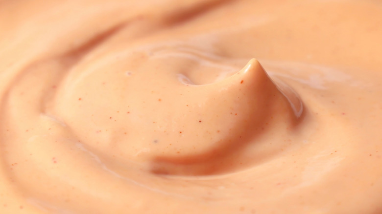 Close up of Thousand Island salad dressing