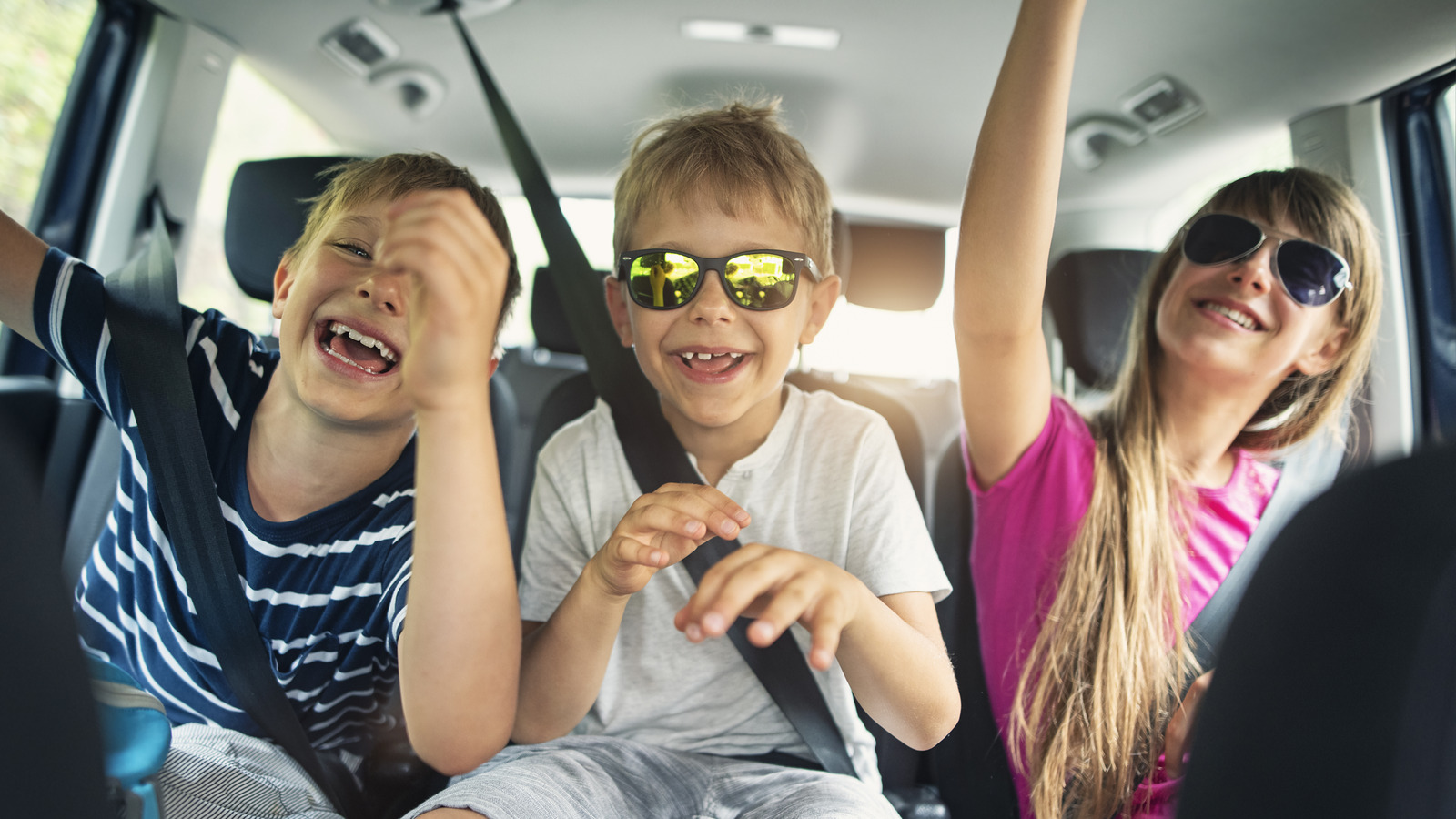 30+ Awesome Road Trip Activities & Hacks for Kids - Happy Toddler Playtime