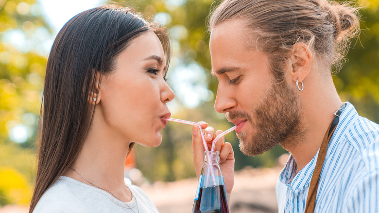 couple shares coke