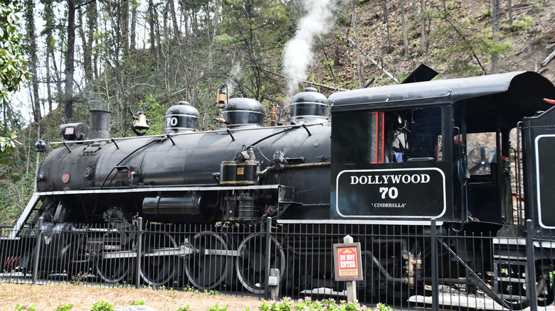 Dollywood Express Train at Dollywood