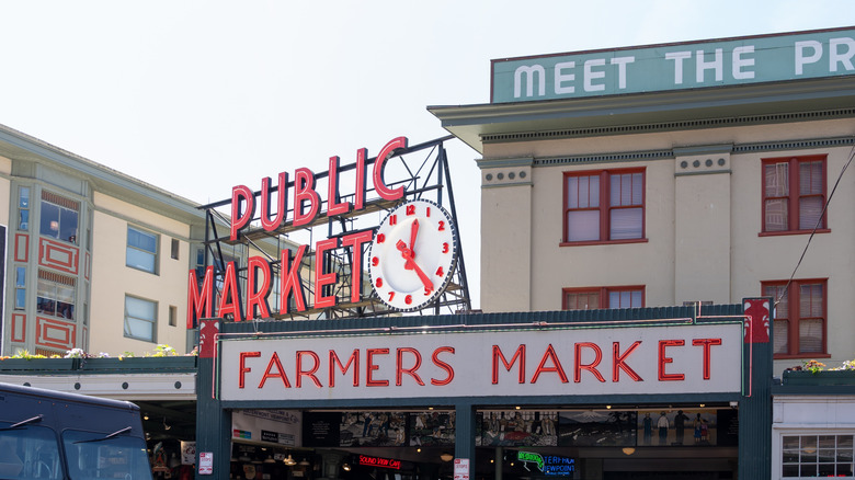 Exterior sign of Pike Place Market