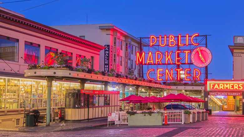 Pike Place Market neon sign