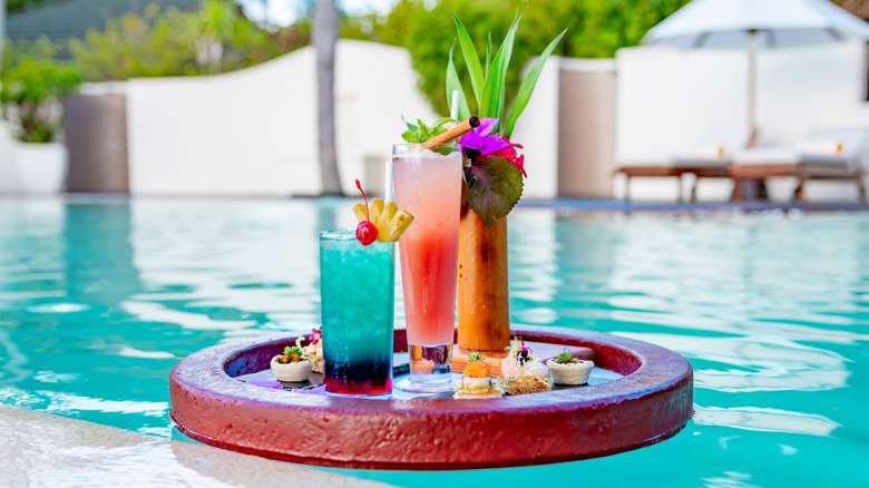 Cocktails on a floating serving tray