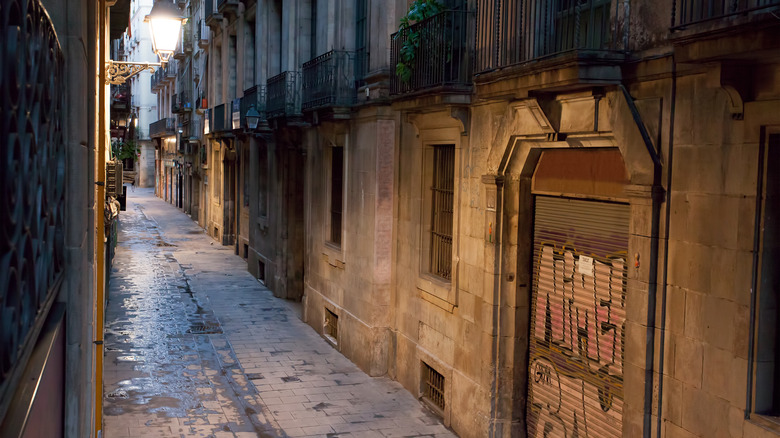 Carrer del Tallers early morning