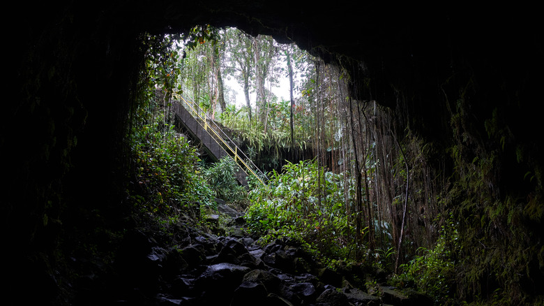 Kaumana Caves entrance