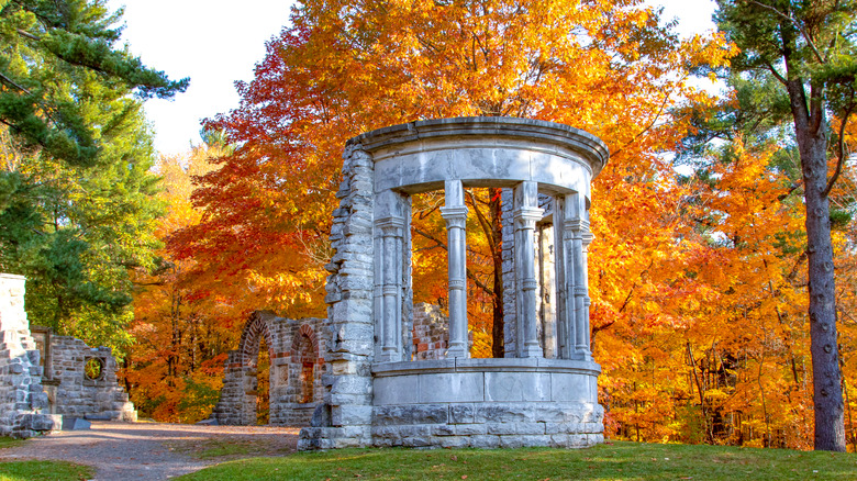 Fall colors in Gatineau Park