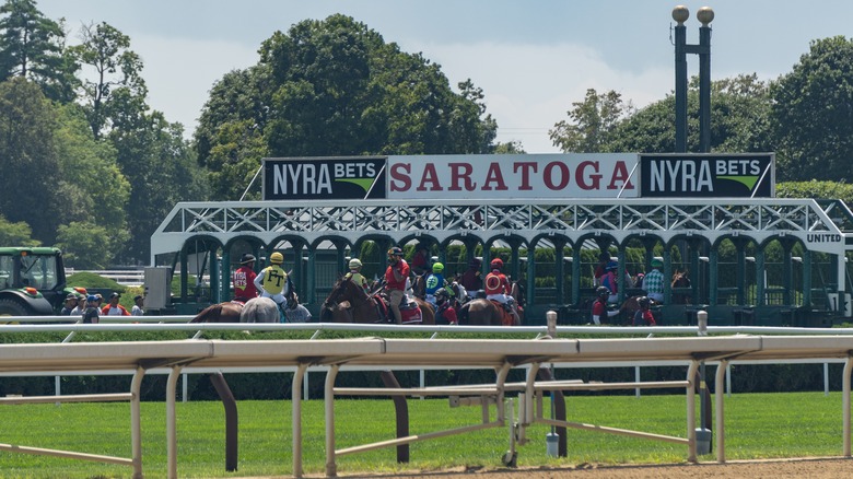 Horse racing at Saratoga Race Course