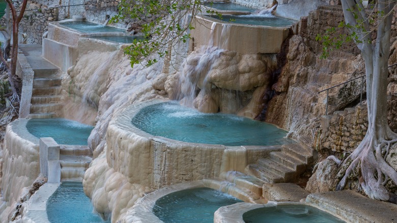 Las Grutas Tolantongo's bathing pools