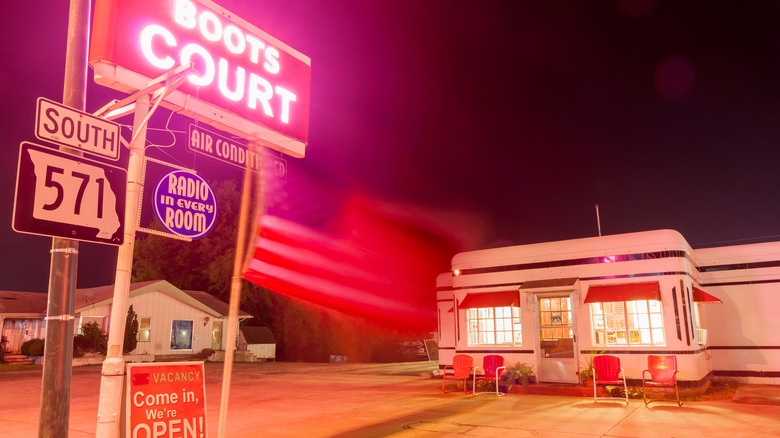 view of Boots Court Motel