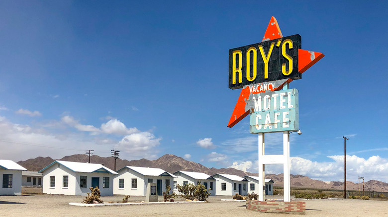 view of Roy's Motel