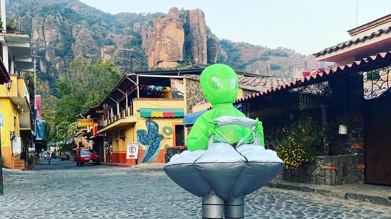 Inflatable alien sculpture in Tepoztlán