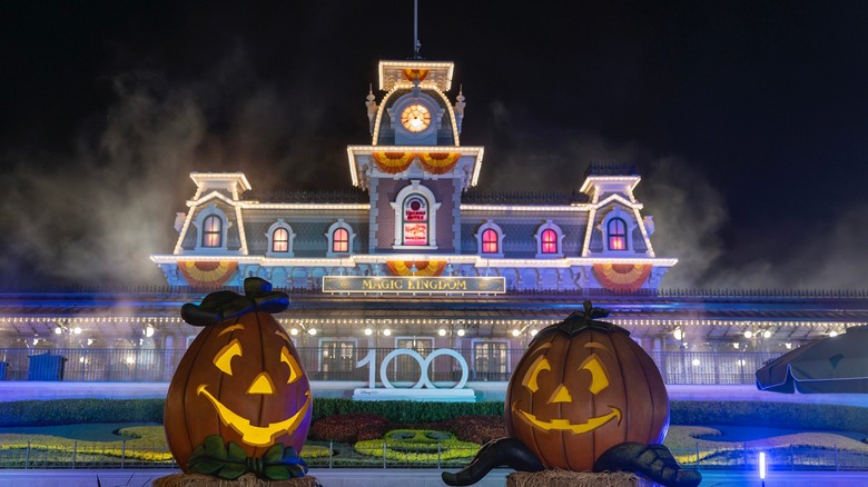 Magic Kingdom Entrance Halloween pumpkins