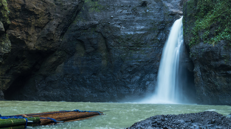 Pagsanjan Falls with raft