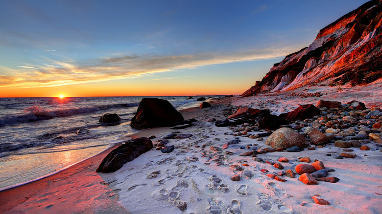 martha's vineyard beach