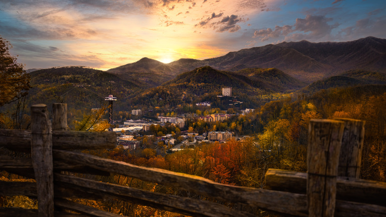 gatlinburg overlook in fall