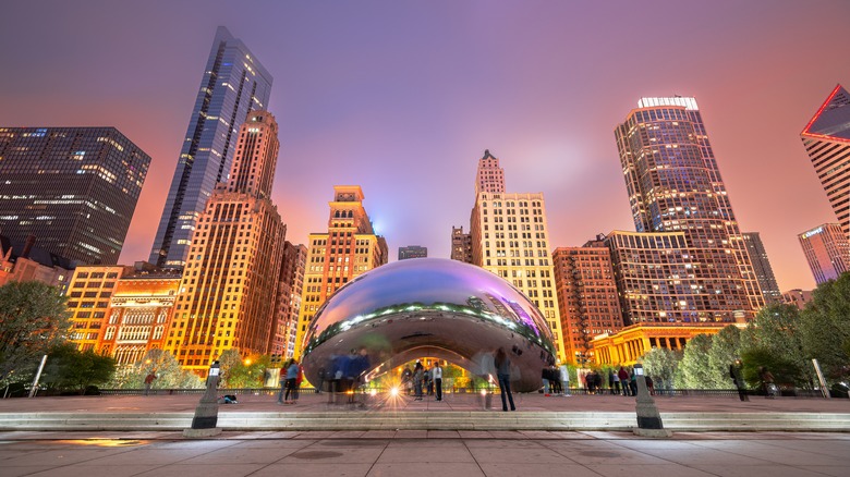 Cloud Gate in Loop neighborhood